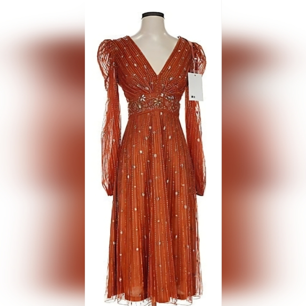 MAC DUGGAL Elegant Orange Long-Sleeve Cocktail Dress